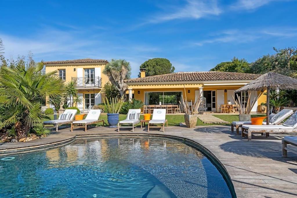 Grande Villa St-Tropez Area Avec Piscine Chauffee Gassin Bagian luar foto
