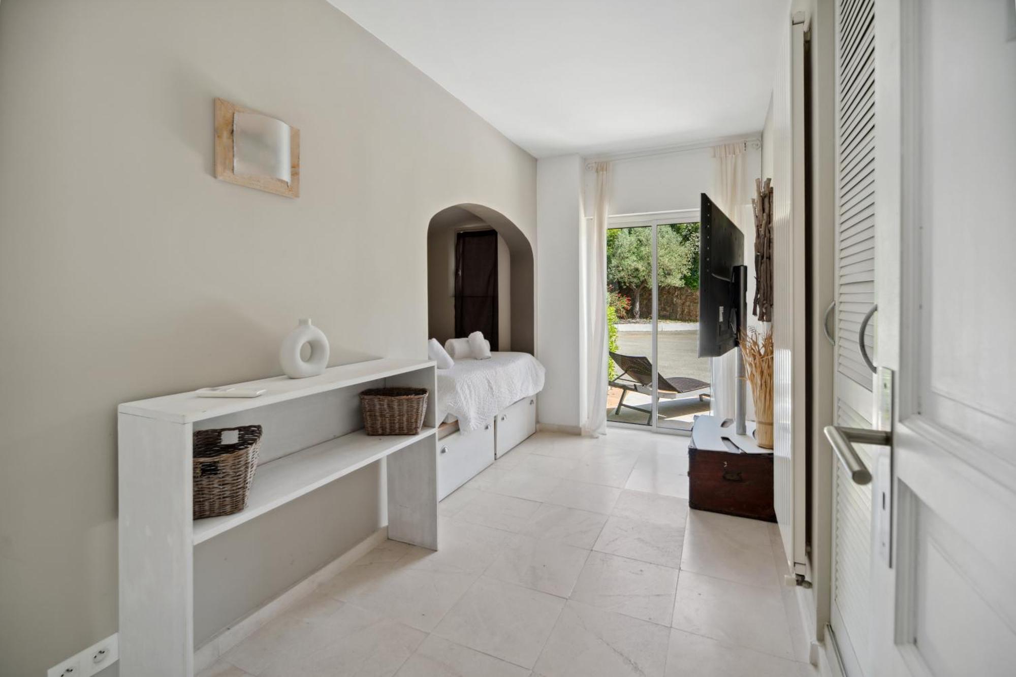 Grande Villa St-Tropez Area Avec Piscine Chauffee Gassin Bagian luar foto